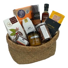 Gourmet Deluxe Gift Basket