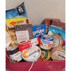 NEW.. Nibbles Hamper (Modest)
