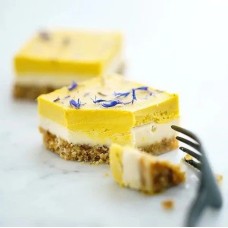 Vegan & Gluten-Free Square: Lime & Mango (4 pieces)