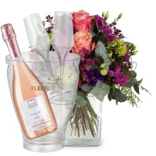 Flower bouquet «Sweet Day» with Prosecco Rose Albino Armani DOC (Minimum)