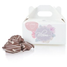 2 qty Mini strawberries in milk chocolate