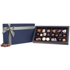 Moments Midi - Chocolates and goodies