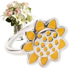 Thun Glossy Ring + Flowers (Classic Composition)