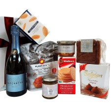 Prosecco and tapas gift with savory and sweet