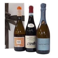 Southern Trio with bubbles as a gift