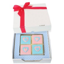 Hearts Fondant Fancies