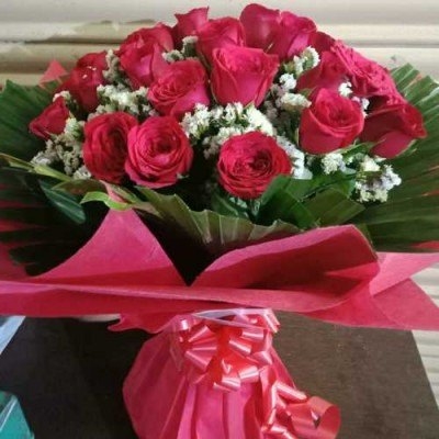 Bunch Of Red Rose (As Shown)