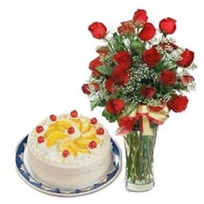 Glass Vase With 20 Red Roses 1 Kg Pineapple Cake (As Shown)