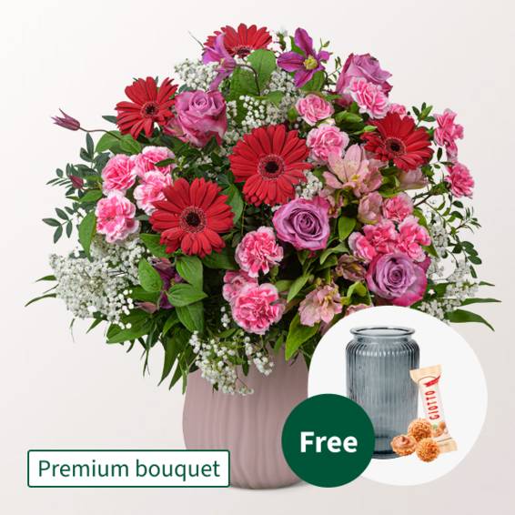 Premium Bouquet Liebeszauber with Premium Vase & 3 Ferrero Giotto