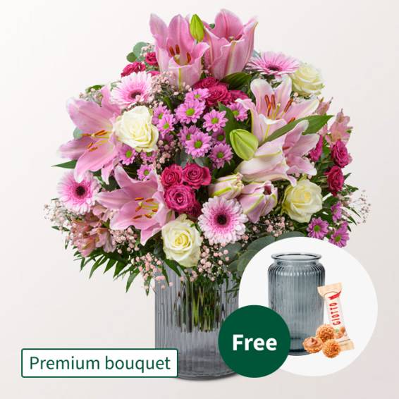 Premium Bouquet Inspiration with Premium Vase & 3 Ferrero Giotto