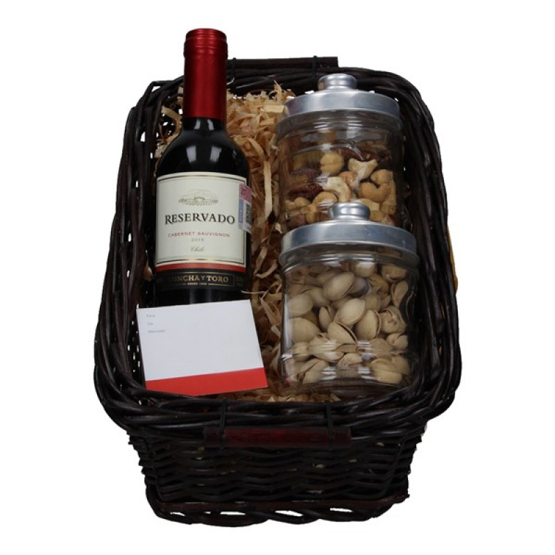 Canasta Vino Tinto 375ml and Pistachios