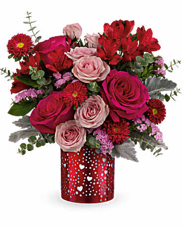 Giftblooms Heartstruck Bouquet (Standard)