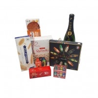Chocolats, liqueur and sparkles