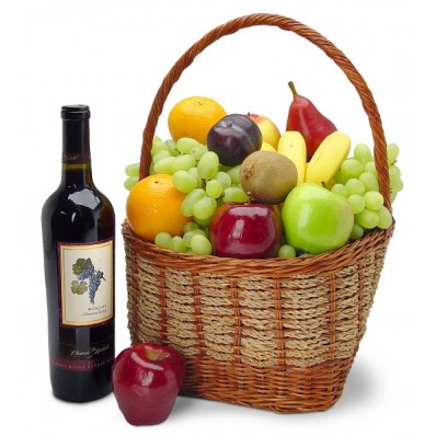 Fruit Basket With Sparkling Juice