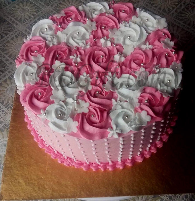 2 Pound Round Shape Vanilla Cake