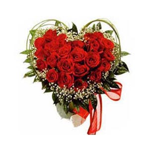 (05) Heart Shaped Roses W/ 50 Roses