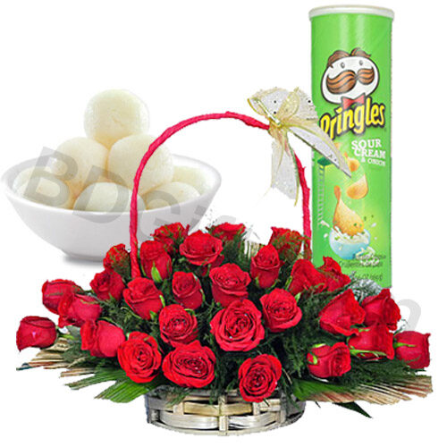 Red roses in basket with sweet and chips