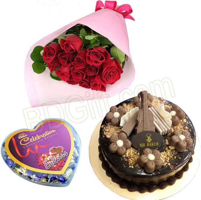 Roses with chocolate and cake