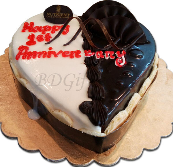 2 pounds Heart Shaped Mixed ganache cake