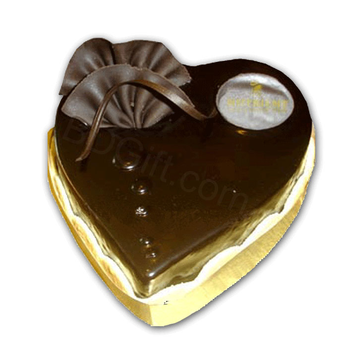 2 pounds Heart Shaped Chocolate Cake