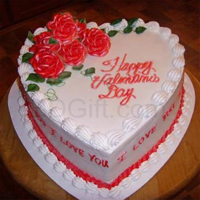 2.2 Pounds Black Forest Heart Cake