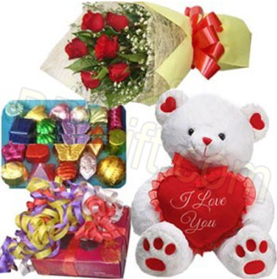 (59) Bear W/ Mixed chocolate & Red Roses