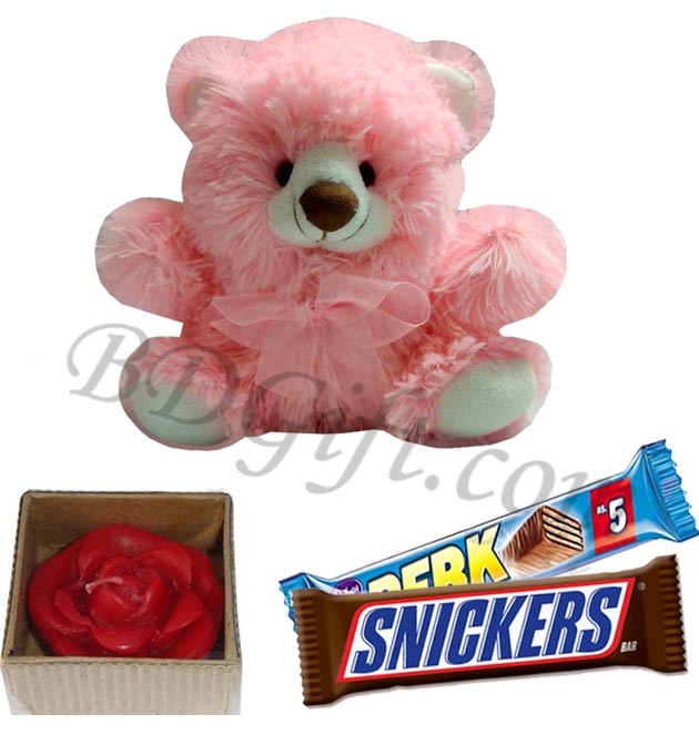 Candles W/ chocolates & teddy bear