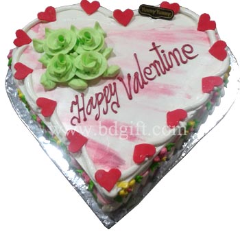 Yummy Yummy- 3.3 pounds Vanilla Heart Cake