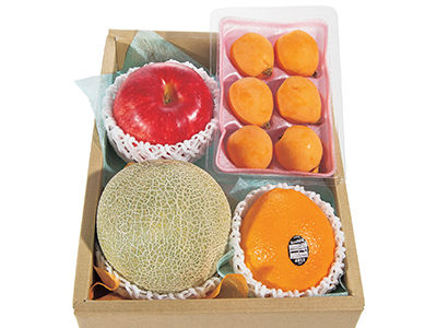Seasonal fruits