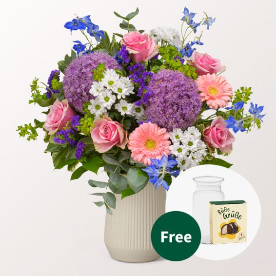 Flower Bouquet Herzlich with Halloren Balls & vase