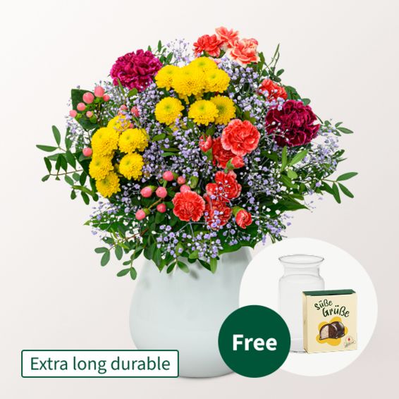 Flower Bouquet BlÃ¼tenfreude with Halloren Balls & vase