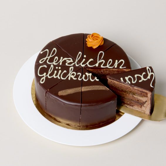 Sacher Cake â€žHerzlichen GlÃ¼ckwunschâ€œ
