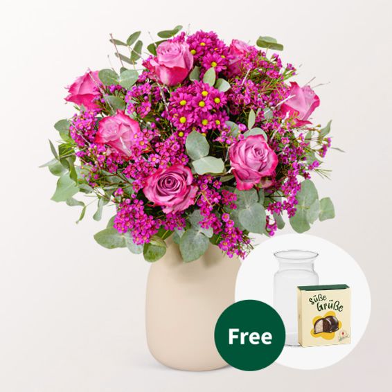 Flower Bouquet Sensation with Halloren Balls & vase