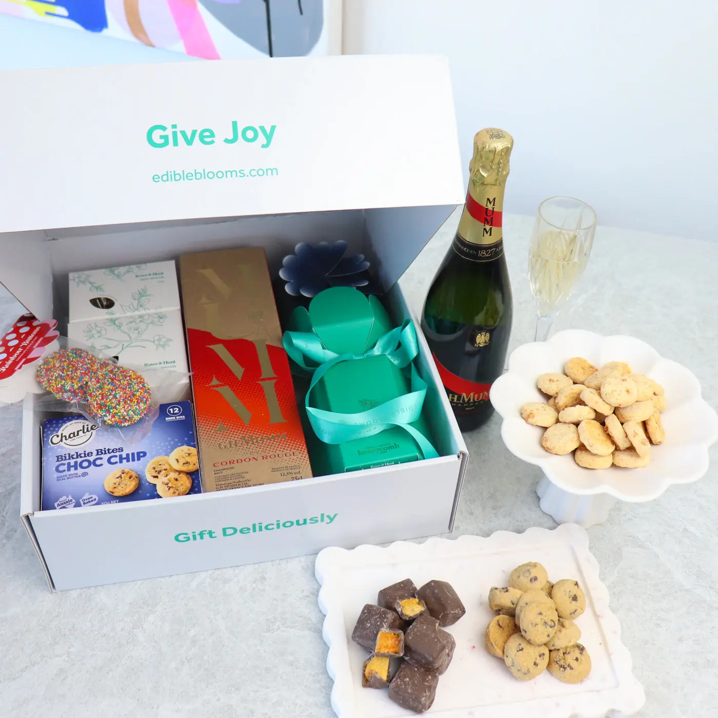Australian Champagne Hamper - Large