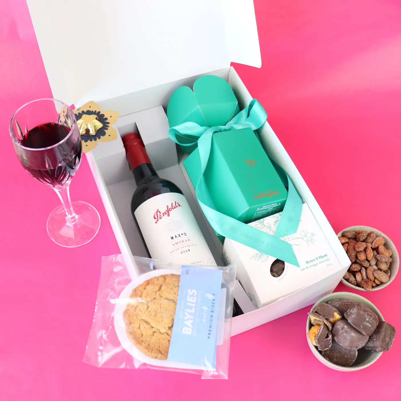 Penfolds Shiraz Hamper - Medium