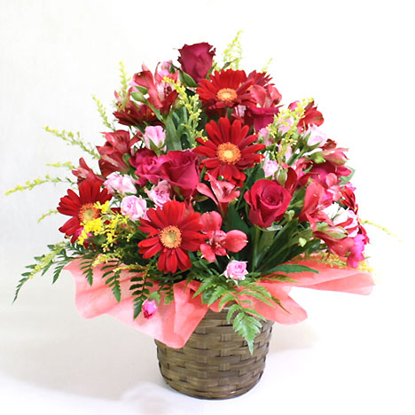 Seasonal Arrangement/Red