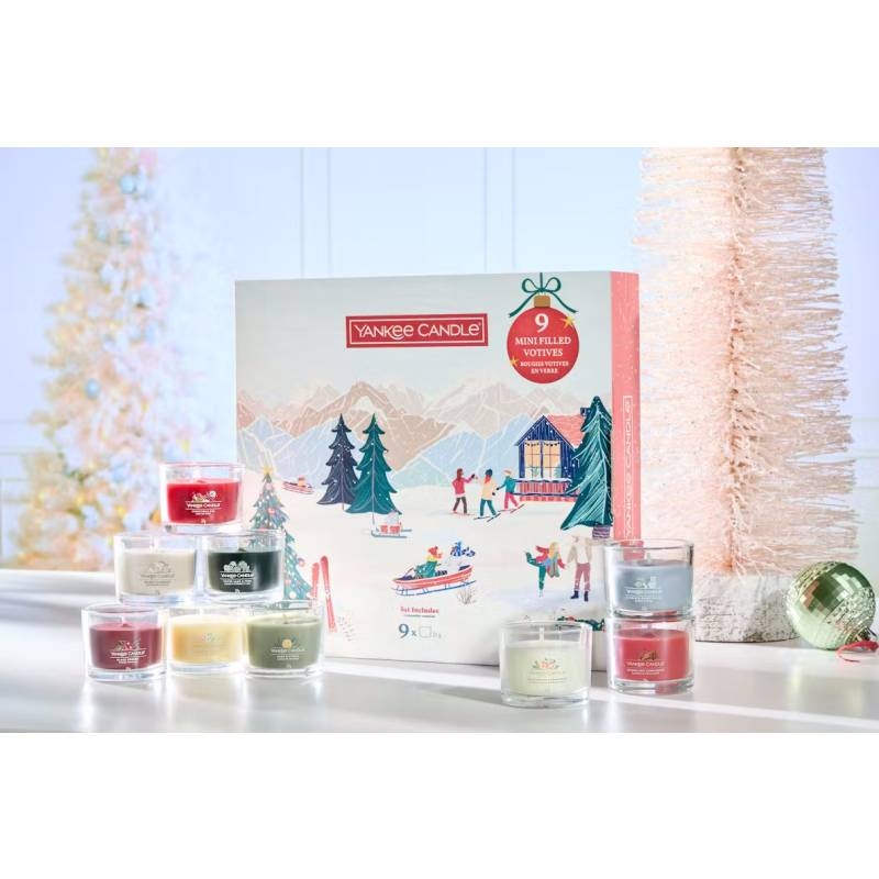 Yankee Candle 9 Filled Votive Book Christmas Gift Set