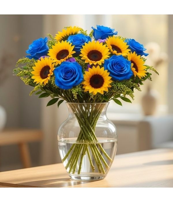 Bouquet of sunflowers and blue roses (Basic)