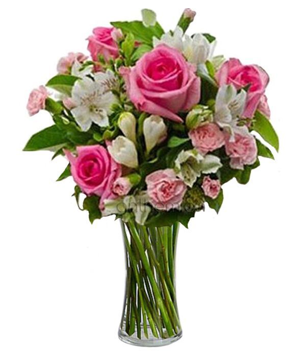 Bouquet of roses and alstromerias