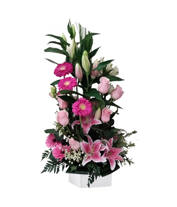Tall pink and fuchsia arrangement (Basic)
