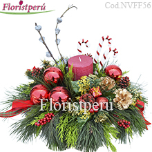 Holly Jolly Centerpiece