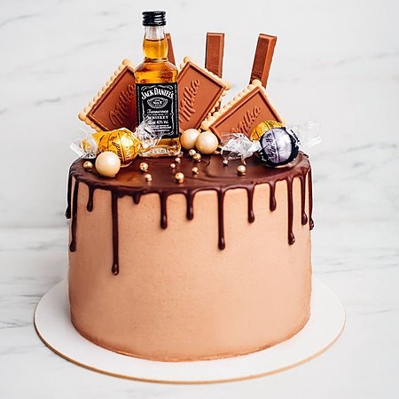 Jack Daniels Whisky Cake (Small)