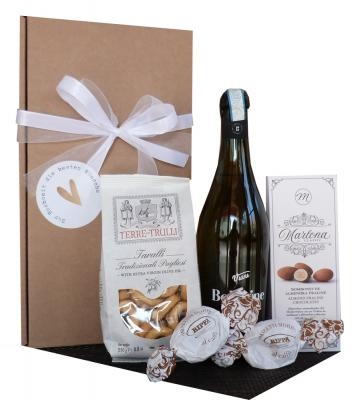 Just Married Gift Box