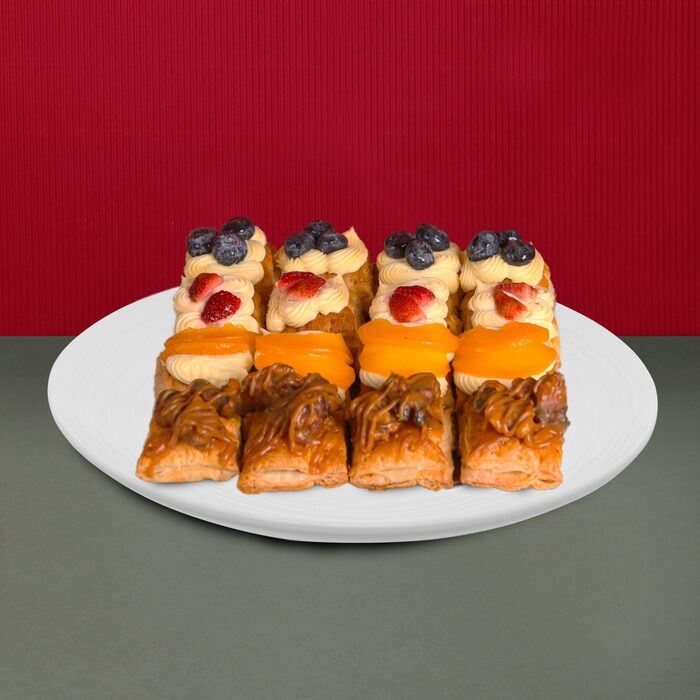 Fruit Strudels 16 Pieces