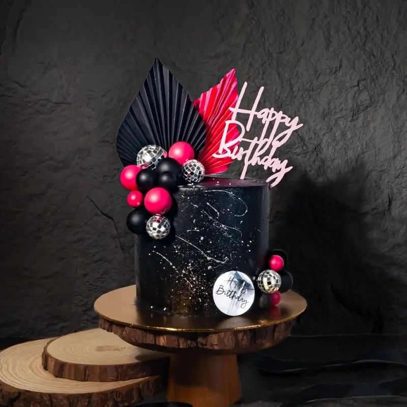 Black Pink Designer Cake (4 inch (±0.5 kg, serve 2-4 pax))