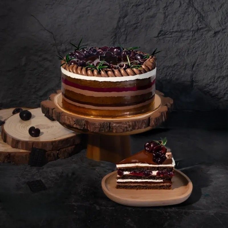 Valrhona® Black Forest Chocolate Chiffonge® (4 inch (±0.3 kg, serve 2-4 pax))