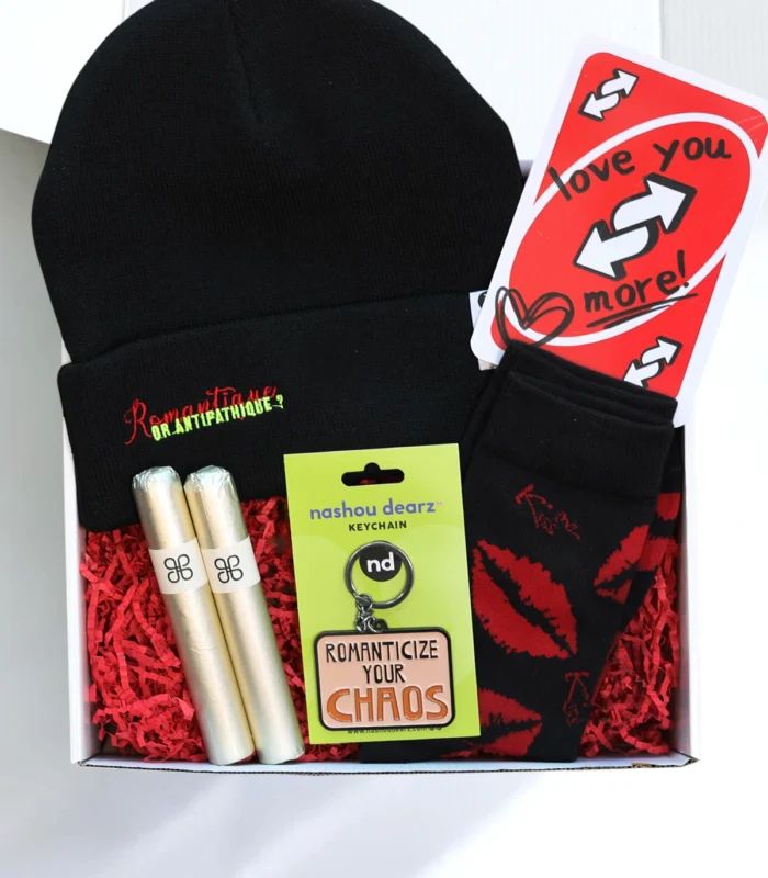 ROMANTIQUE Vs. Antipathique Beanie Gift Box