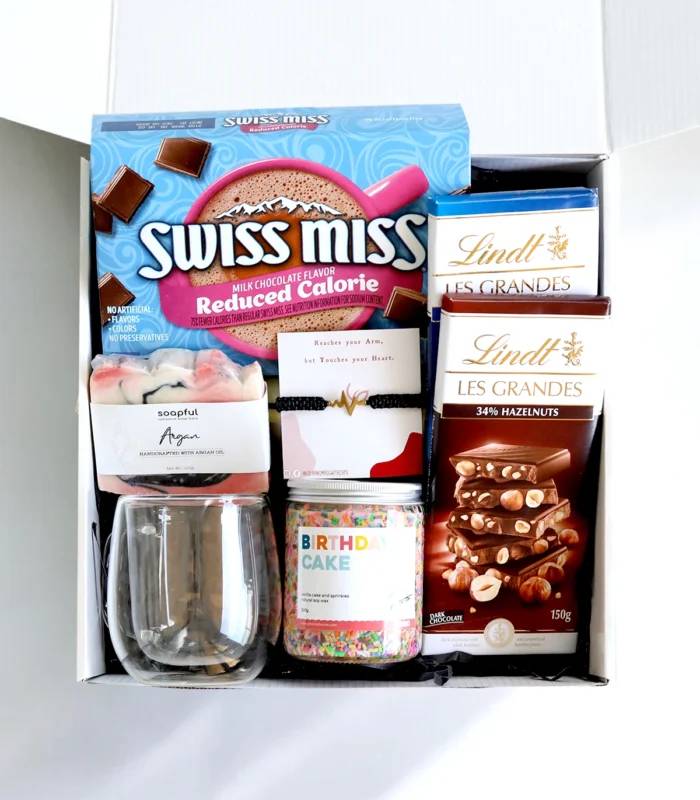 Cozy Choco Moments Gift Box