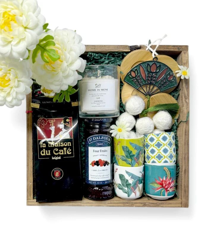 Home is Mom Coffee Cups Gift Set
