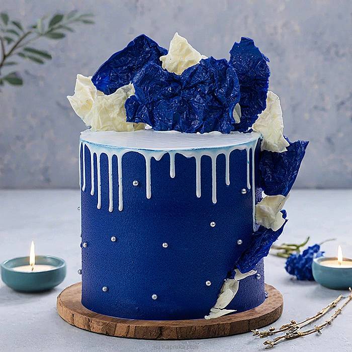Arctic Pearl Descent Cake